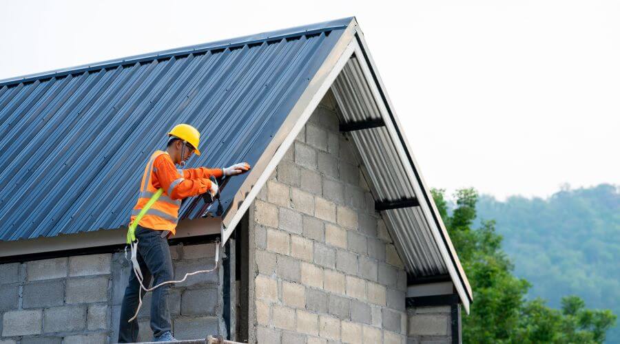 Professional residential roofers in Oxford, NE